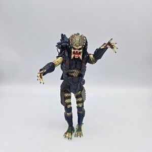 NECA Fugitive Predator Action Figure 8" Open Mouth Poseable No‎ Sword 2018
